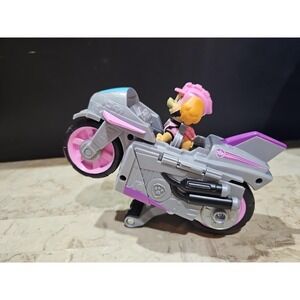 Paw Patrol Moto Pups SKYE Deluxe Motorcycle Pull Back Vehicle Toy & Figure